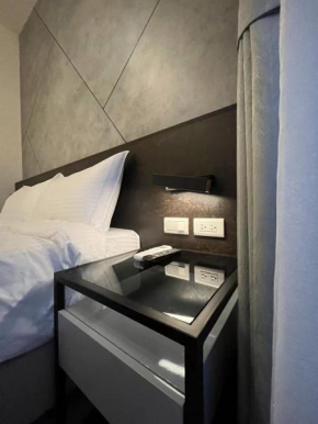 Latitude 23N
